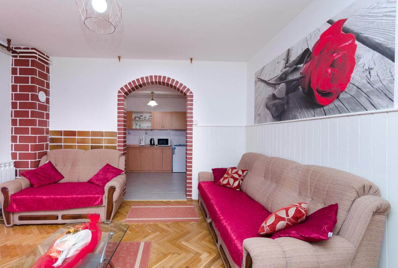 Apartments Vesna Kampor Екстериор снимка