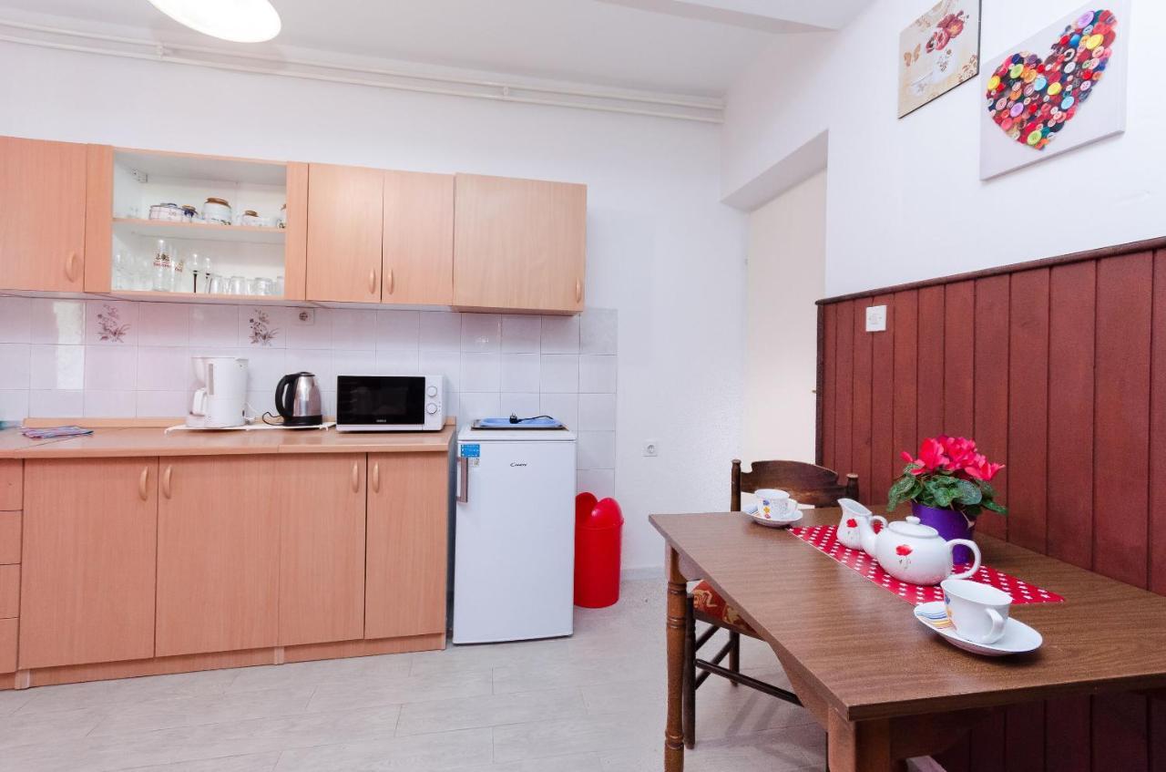 Apartments Vesna Kampor Екстериор снимка