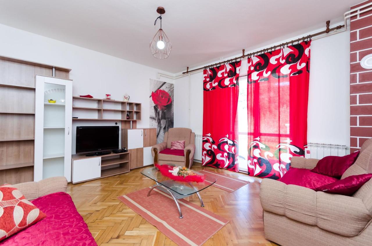 Apartments Vesna Kampor Екстериор снимка